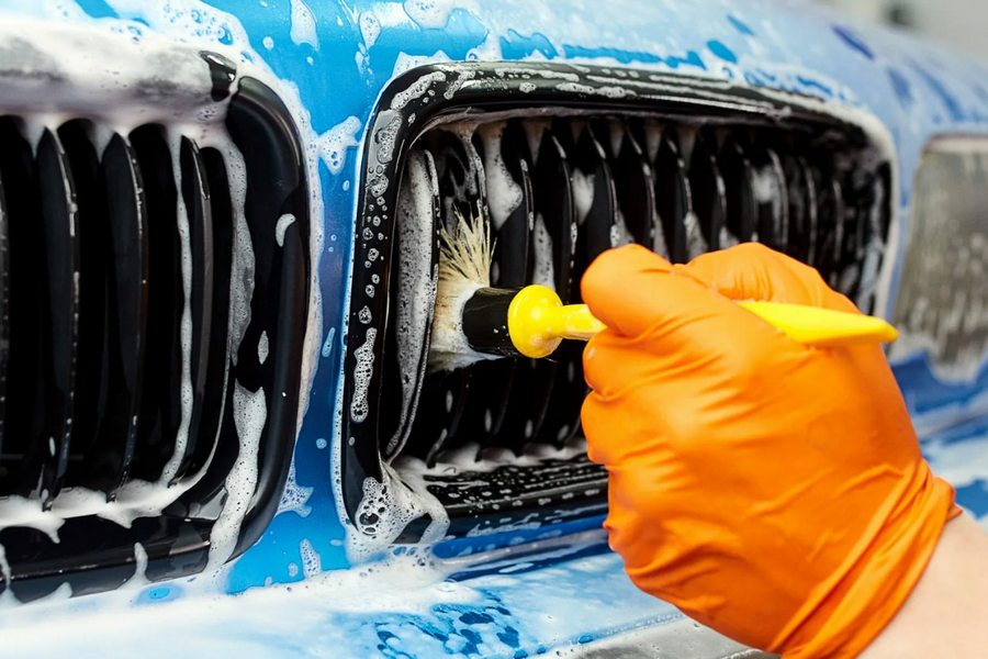 Factors to Help You Choose the Right Car Detailing Service
