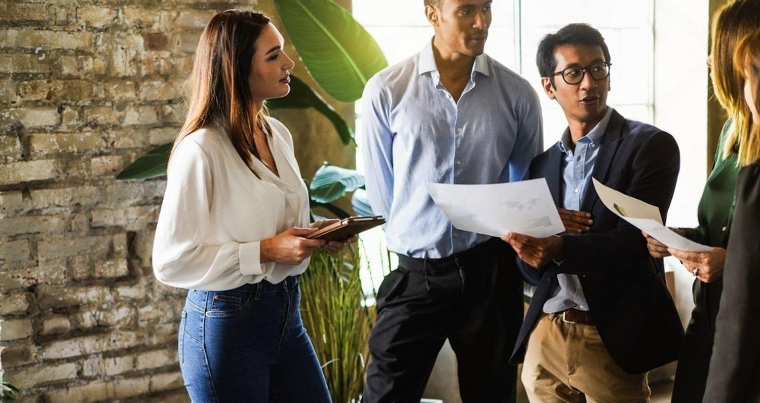 How to Effectively Manage Changes in a Company in the UAE